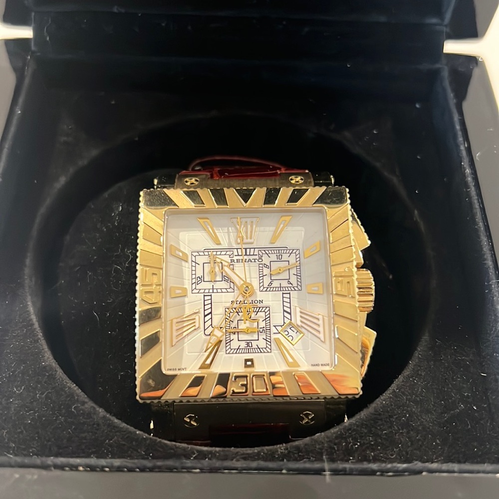 Men’s Renato Collezioni watch, new in original box. Brown band